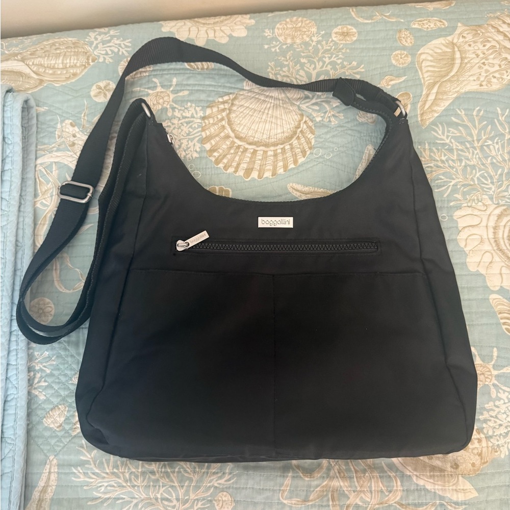 Baggallini Crossbody